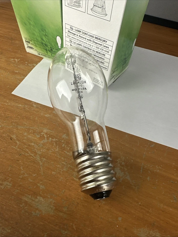Set Of 2 GE Lucalox 70 - LU70/CP 26426 - High Pressure Sodium Bulbs New In Box - Image 4 of 4