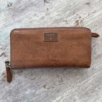 FOSSIL Sydney Designer Wallet Purse Brown Tan Cow Hide Leather Zip Around Clutch - Bild 1 von 4