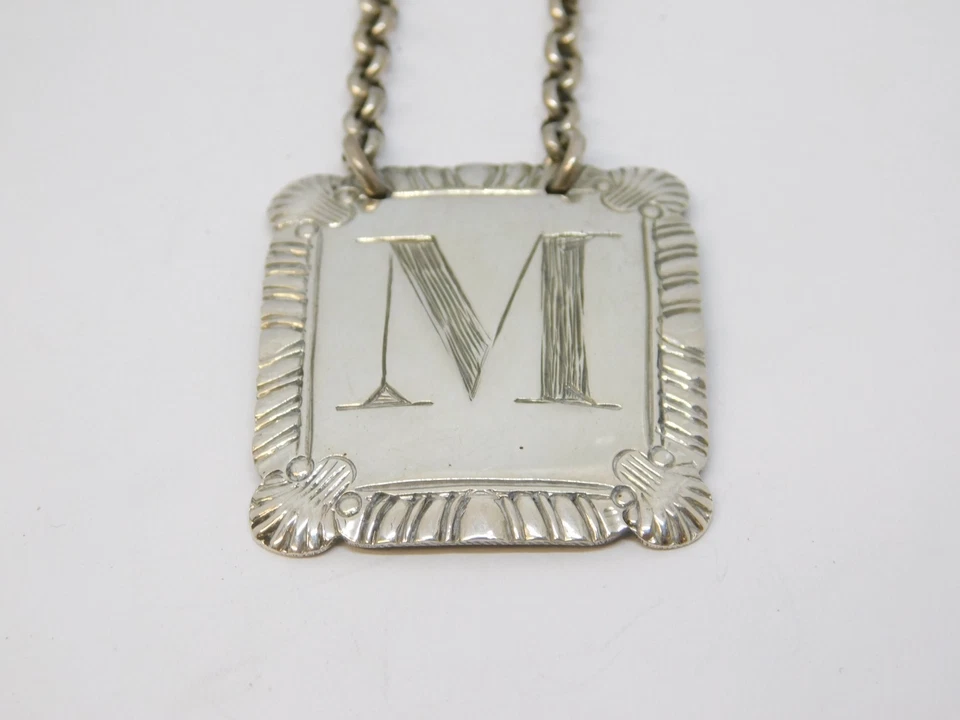 Jarra de plata esterlina Jorge III letra 'M' Madeira etiqueta antigua 1815 Londres Foto 2 de 4