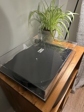 Giradischi Pro-Ject T1 Phono SB, preamplificatore integrato, scatola e manuali ottime condizioni