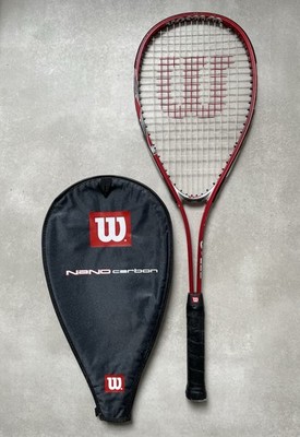 Wilson Nano Carbon Squashschläger mit Schlägerhülle stabile Saitenbespannung