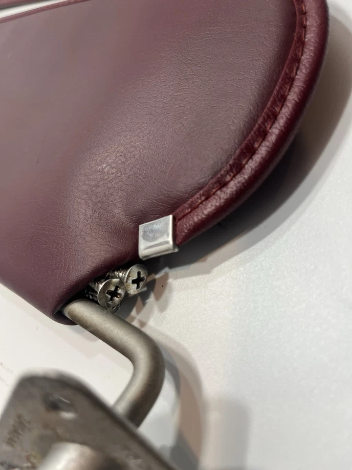 81-93 Dodge D150 D250 D350 Ramcharger par de parasoles OEM vinilo granate Foto 4 de 4