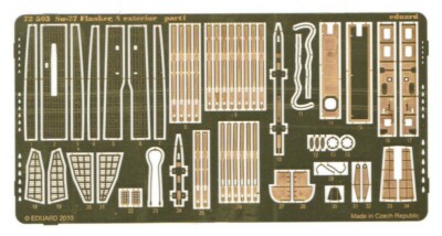 Maquette Eduard SU-27 Flanker A à L'échelle 1/72 - Kit Détaillé Pour Passionnés D'aéromodélisme