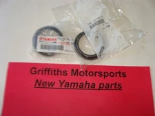 NEW YAMAHA OEM genuine Front Fork Dust Seal Set Of 2 YZ125 YZ250 YZ25F YZ450F 