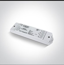   One Light 89302 DATA REPEATER 12-36V RGB+P Repeater