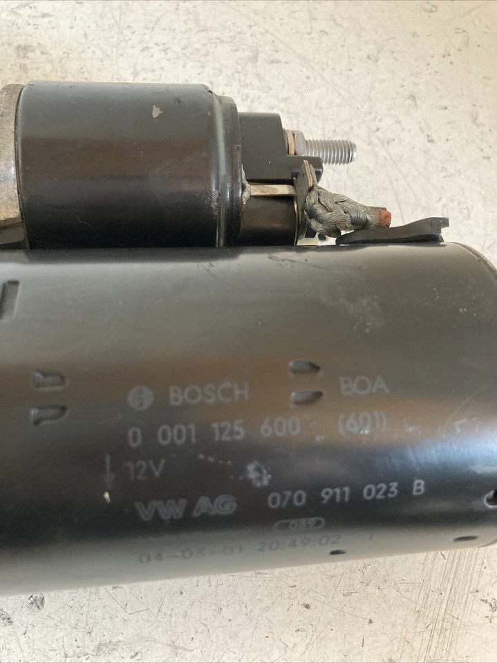 Motor De Arranque Volkswagen Touareg 070911023B 0001125600 Original 2.5Tdi 174Hp 2005 Foto 3 de 4