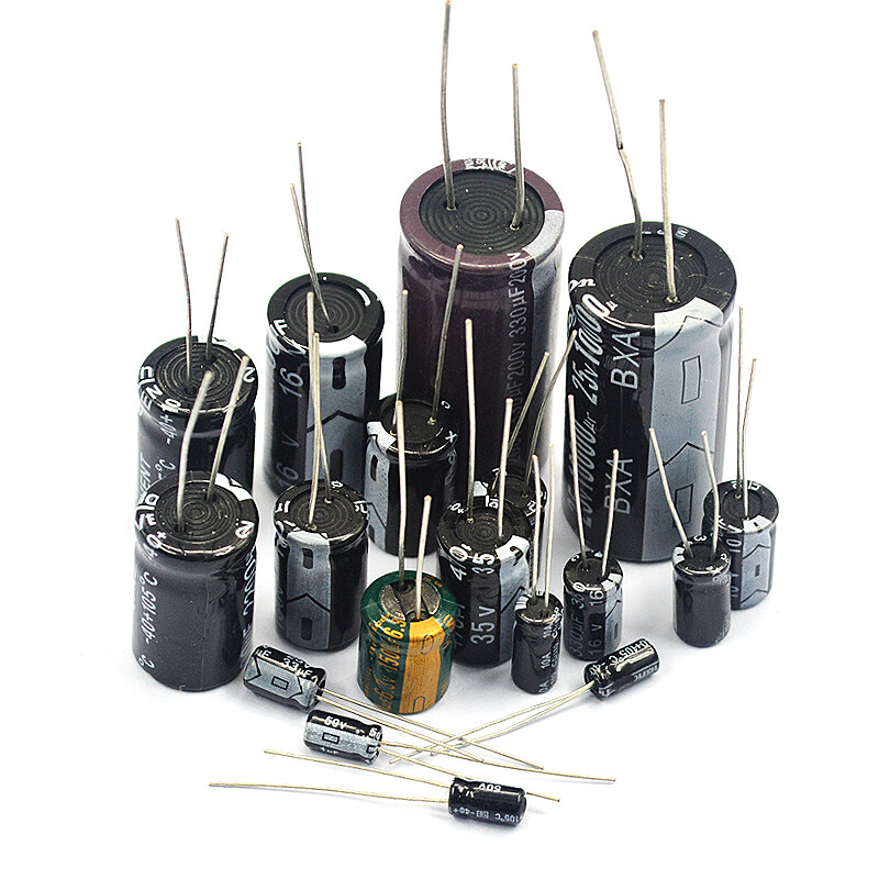 100pz Condensatori Elettrolitici 220uF 50V 105°C - Lotti Da 8x12mm Per Riparazioni Elettroniche