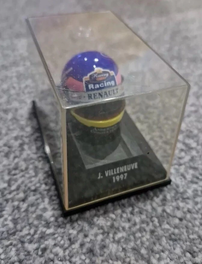 Minichamps 1/8 Scale diecast 380 9600096 Bell Helmet Jacques