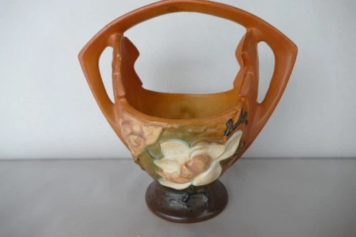 Antique Roseville pottery Magnolia 383 - 7  handled brown basket vase 7 in.