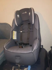 safety 1st .... Child ..car seat