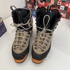 Foto 21 di 24
