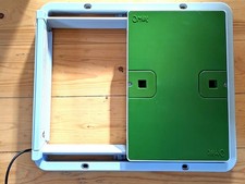 Omlet Eglu Automatic Coop Door - Battery powered - Green