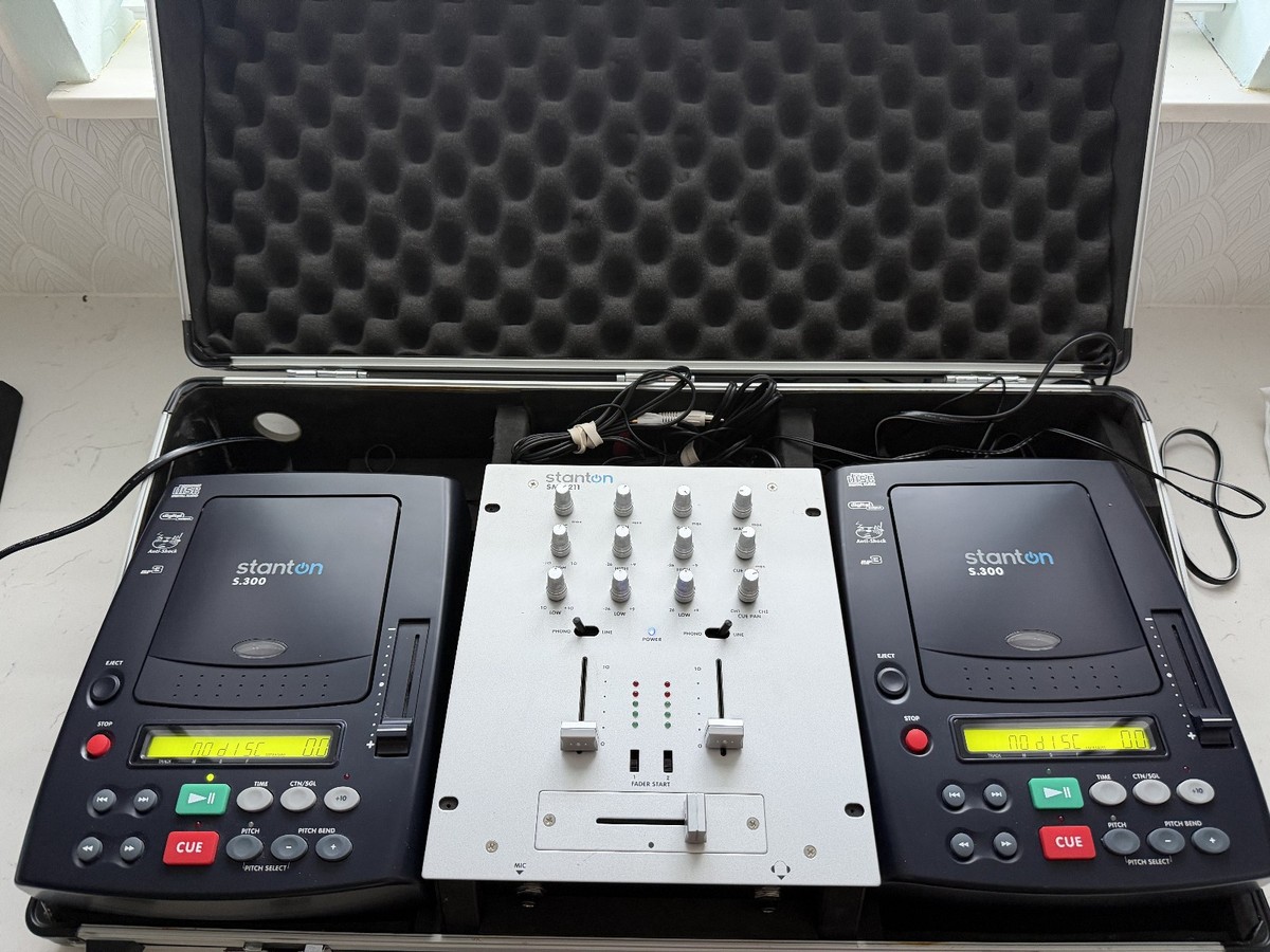 Stanton S-300 CD Player x2 SMX-211 DJ Mixer Set Hard Case Tested