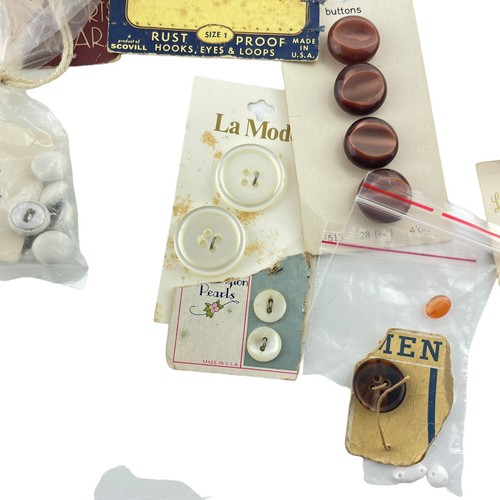 Lote de botones vintage Pacifica Nouveaute Le Chic Le Bouton Schwanda Clinton - Imagen 7 de 13