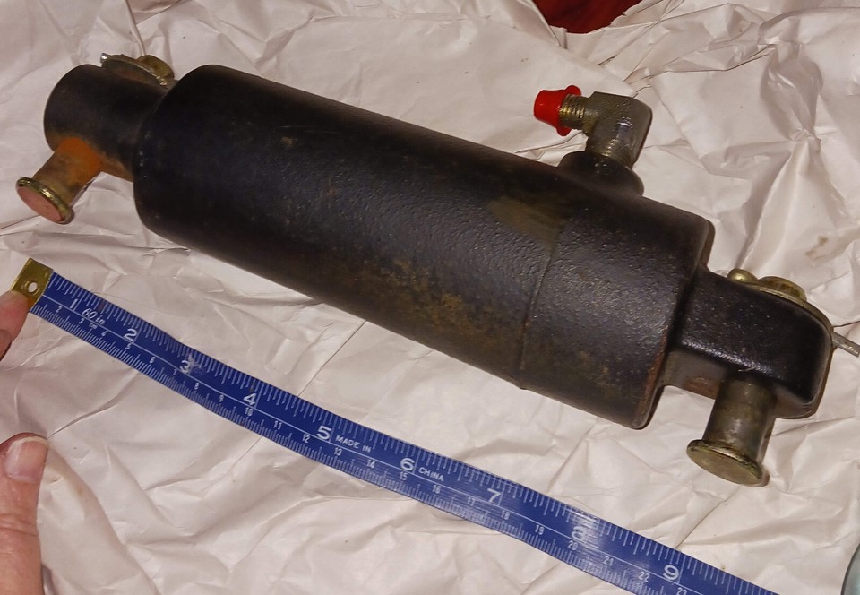 Kubota Model ZD28 Hydraulic Deck Lift Part 311144950 Used Working