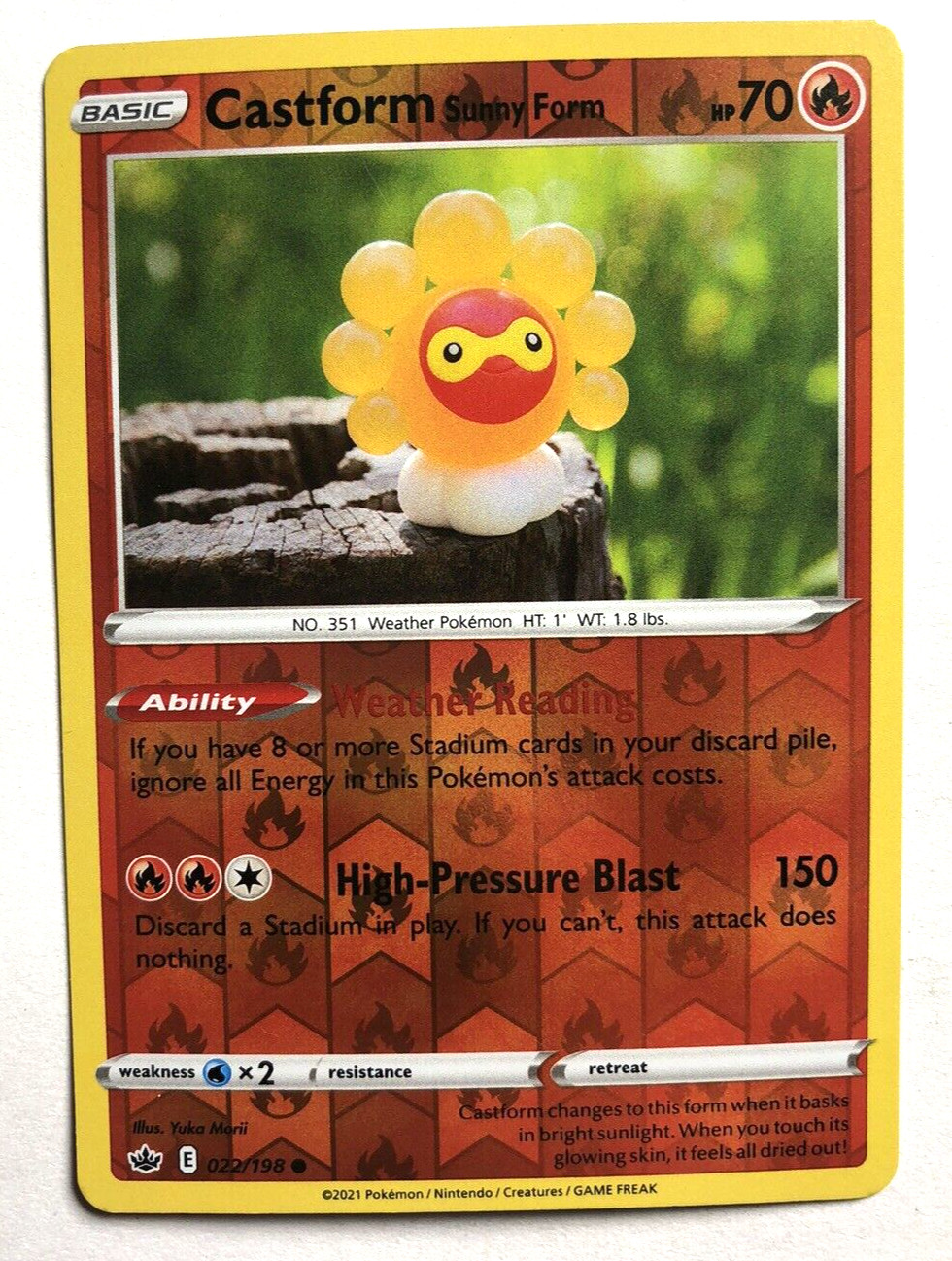 Castform Sunny Form 022/198 Chilling Reign Pokemon Reverse Holo NEAR MINT NM