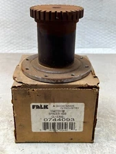 NEW IN BOX FALK 1040T31/35 SPACER HUB CL=3.500 0744093