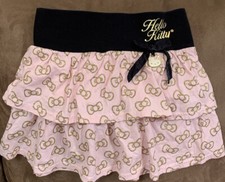GIRLS HELLO KITTY SKIRT SZ M PINK W/SHIMMERING BOWS  CHARM DANGLE
