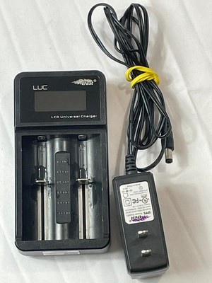 Efest LUC LCD Universal Charger 2 Bay for 3.7V Rechargeable Batteries Adapter
