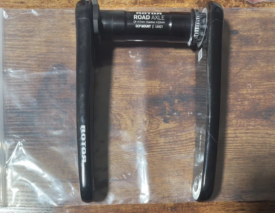 Rotor Aldhu Carbon 170mm 30mm OCP Road Axle Spindle Bike Crankset - Image 2 of 3