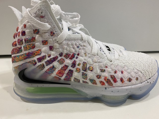 lebron 17 air command