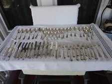 VINTAGE~[ 70 PIECE]~ ONEIDA COMMUNITY [ RELIANCE PLATE ] FLATWARE SET~~CLEAN!!!!