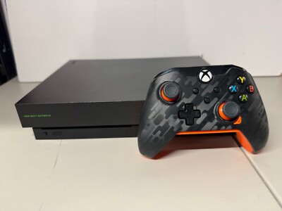 Microsoft Xbox One X - 1TB - Project Scorpio Konsole Sehr Guter Wireless Controller