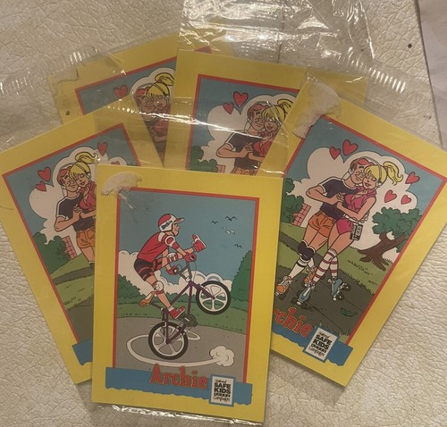 5-Impel Trading Card Treats Sealed Archie And Betty (4), Jughead Bliss(1)