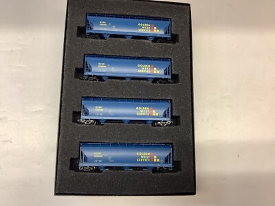 Micro Trains #993 00 199 N scale ''Golden West Service  hopper runner 4 pack