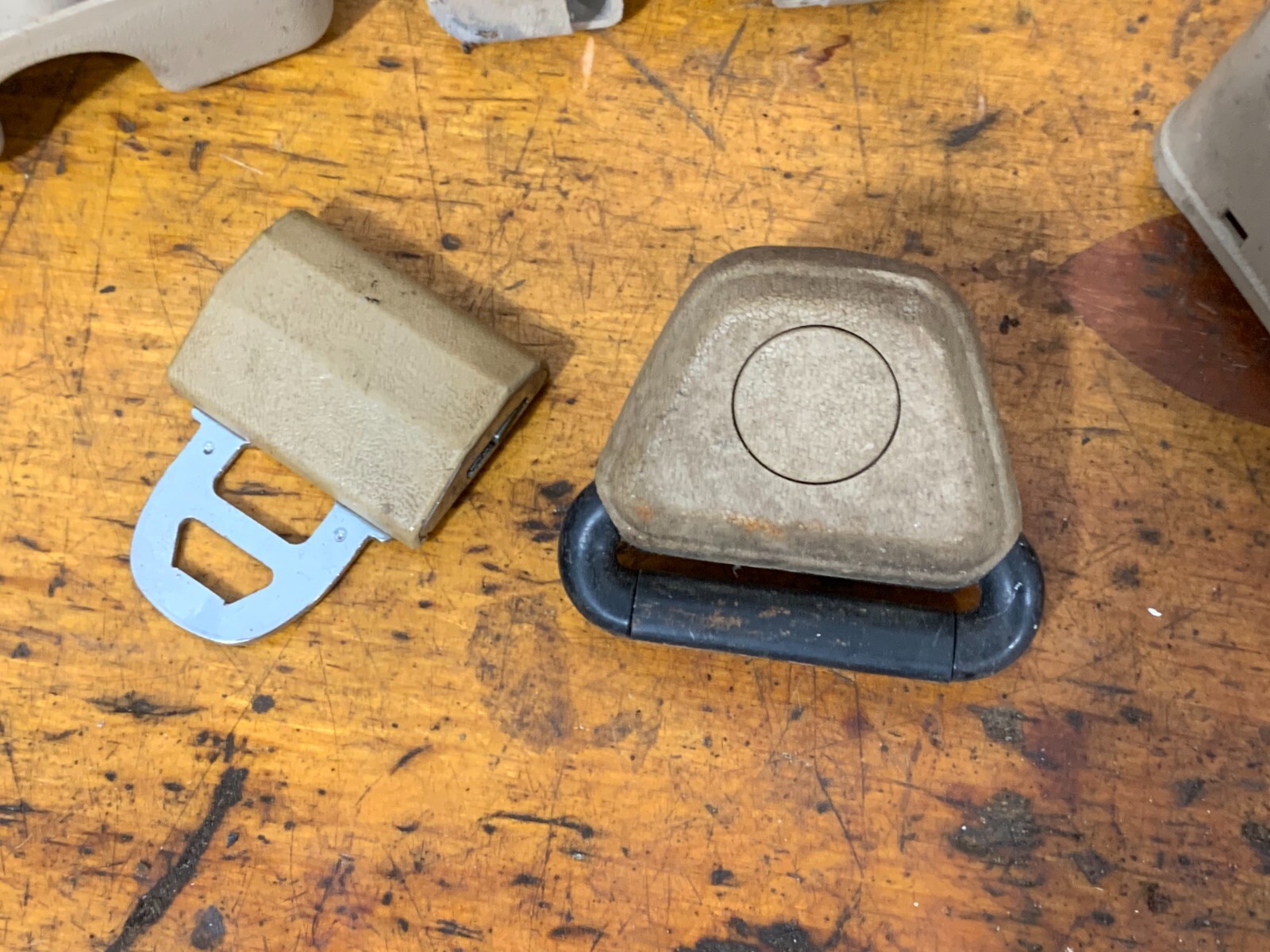 Jeep FSJ Grand Wagoneer Retractable Seat Belt Trim Bezel Covers Sand