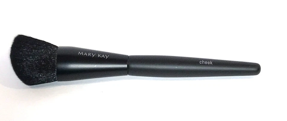 PINCEL DE MAQUILLAJE ESENCIAL MARY KAY ~ TÚ ELIGES ~ POLVO ~ PLIEGUE ~ RUBOR ~ BASE Y MÁS Foto 4 de 4