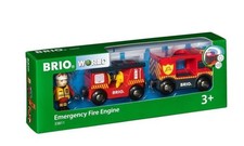 BRIO WORLD Emergency Fire Engine with Light  Sound Wagon and Firefighter.33811