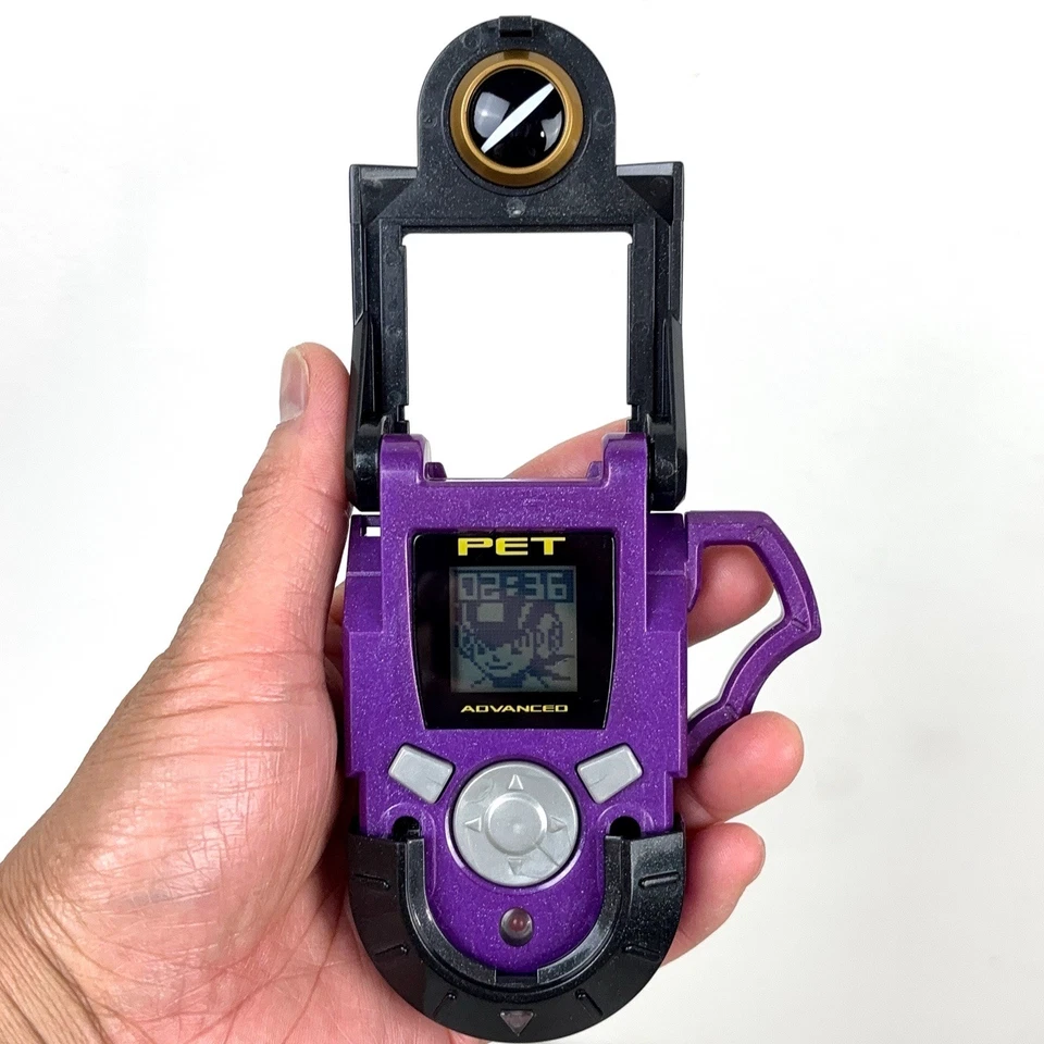 MegaMan PET Advanced Capcom Takara Shogakukon 2002 con 12 fichas de batalla FUNCIONA de colección Foto 3 de 4