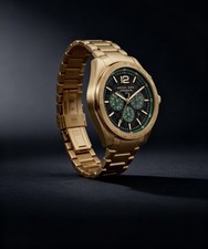 Michael Kors Men's Black Dial Chronograph Wristwatch Gold Metal Bracelet