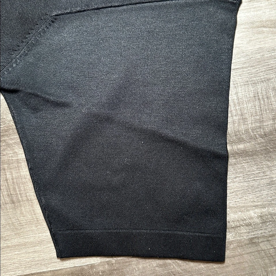 Tommy Bahama Silk Blend Knit Stretch Short Sleeve Tee - Large - Image 4 of 4