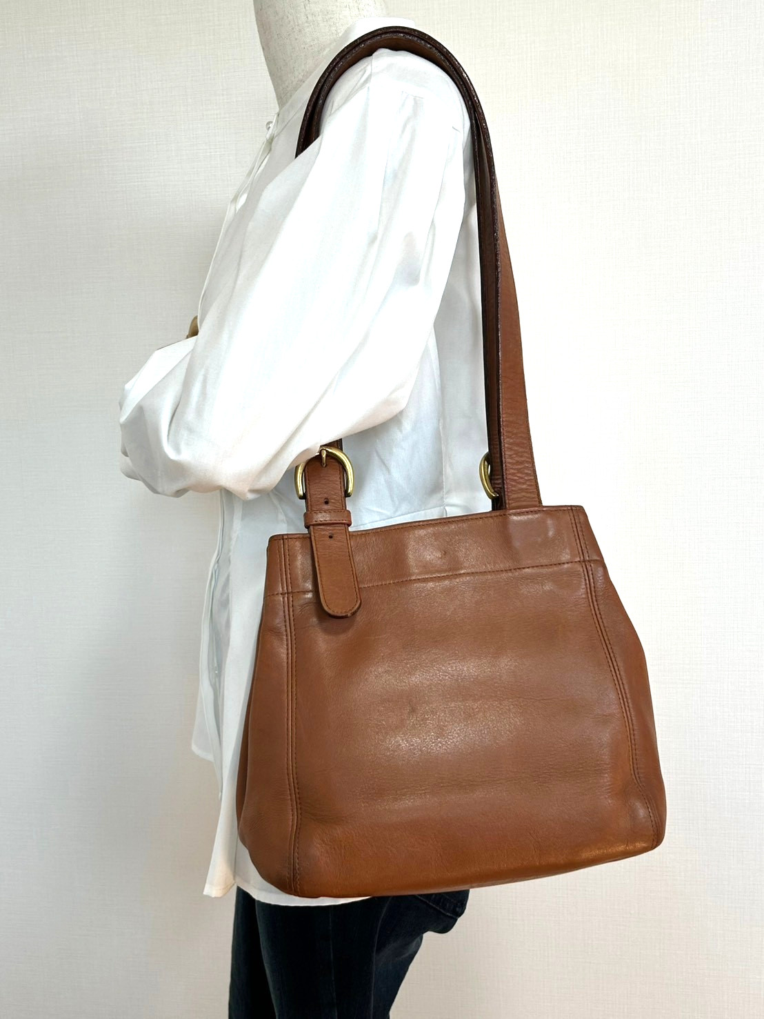 COACH Vintage Shoulder Bag Leather Brown USA Authentic