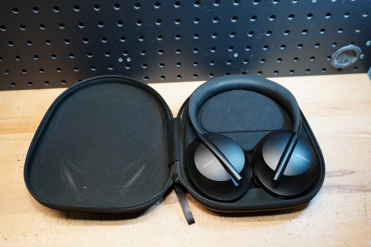 Bose Noise Cancelling Headphones 700 Headphones for Sale - Shop