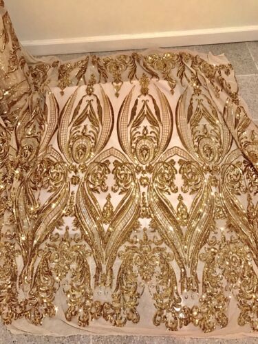 Tessuto pizzo paillettes elasticizzato oro 4 vie larghezza 50” venduto da cantiere - Foto 2 di 6