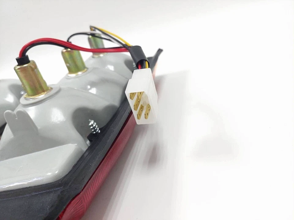 Luz trasera para Toyota Land Cruiser 1981-1989 FJ60 FJ62 serie 60 Foto 4 de 4