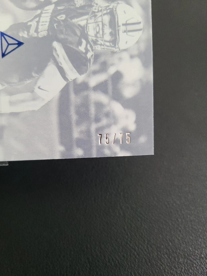 2018 Panini Luminance Josh Allen Blue Rookie Auto RC #D 75/75 Bills - Image 3 of 3