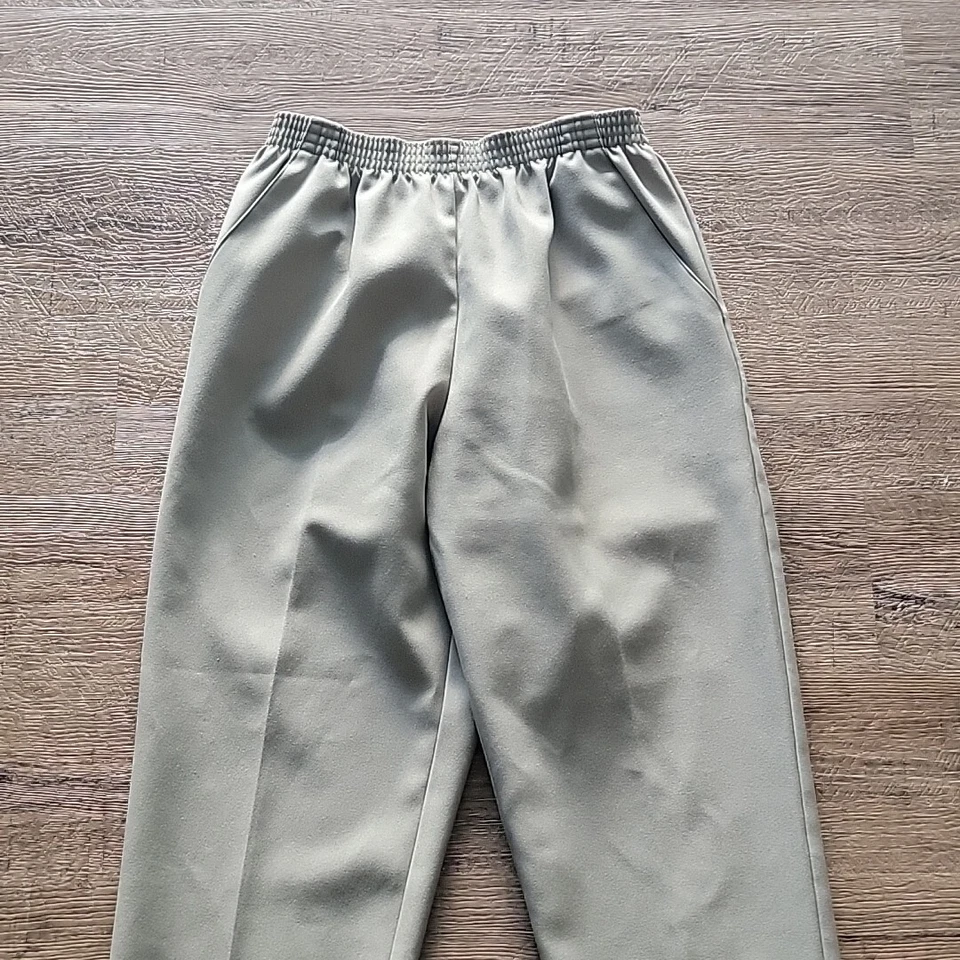 Pantalones verdes DonnKenny Pull On ~ tiro alto ~ talla 12P ~ entrepierna de 27,5" Foto 3 de 4