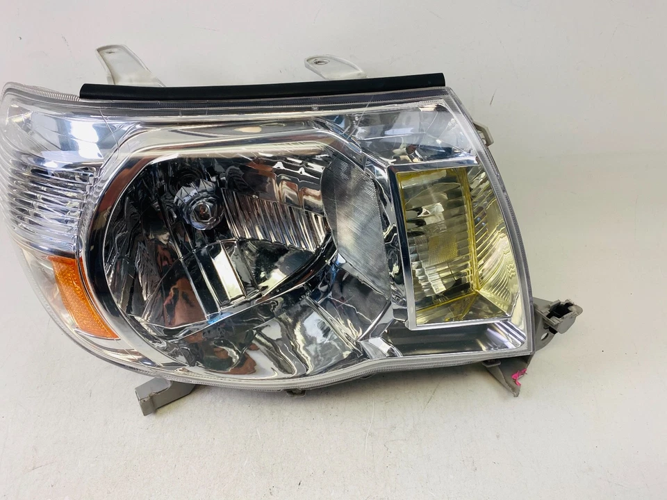 Faro halógeno derecho U para Toyota Tacoma 2005 2006 2007 2008 2009 2010 Foto 3 de 4