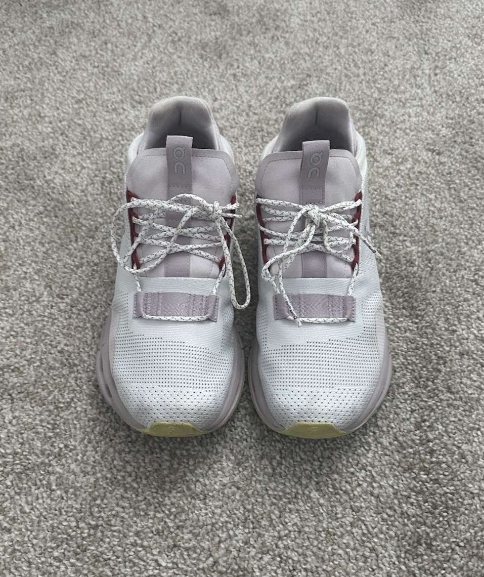 On Cloudnova Sneakers 8W - image 1