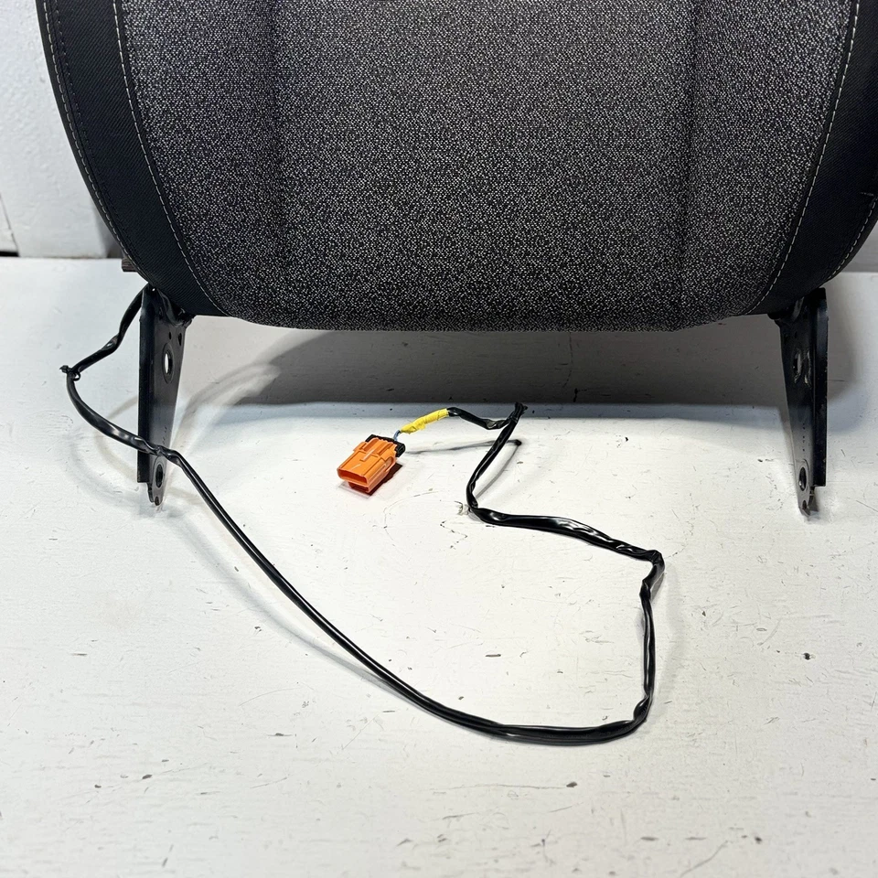 14-22 RAM PROMASTER 1500 2500 3500 PASAJERO DELANTERO DERECHO ASIENTO SUPERIOR TELA NEGRO Foto 2 de 4