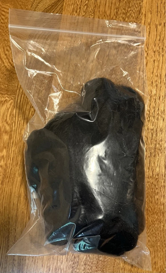 Alpaca 100% Fiber Felting Wool Spinning Felt 4 oz Alpaca Direct Black - Image 2 of 2