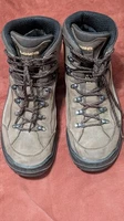 Lowa Renegade GTX Mid Men's Hiking Boots; Pre-owned; U.S. Mens Size 10