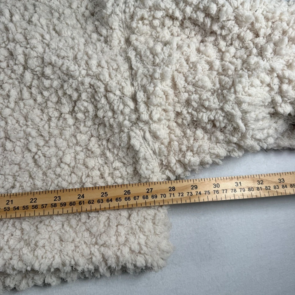 Pulôver com capuz Free People creme difuso pelúcia Sherpa lã tamanho M - Imagem 3 de 4