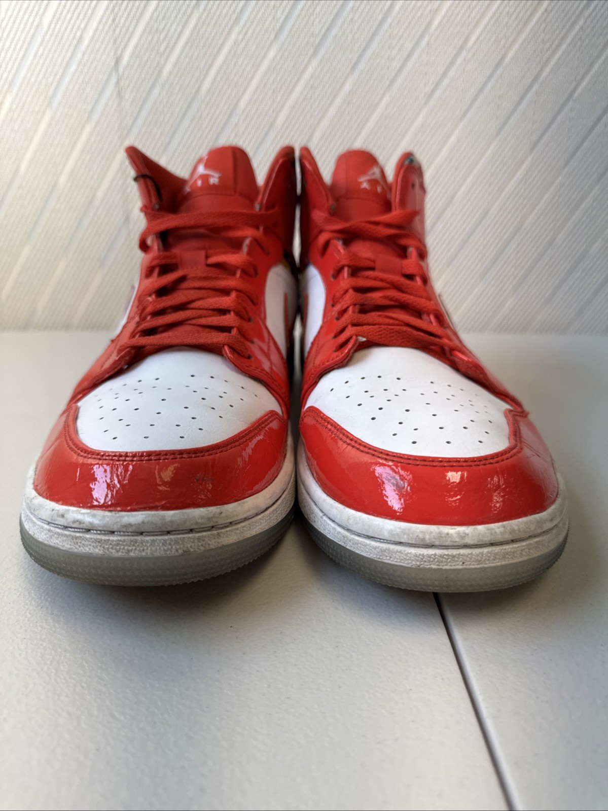 Nike Air Jordan 1 Mid SE "Barcelona Sweater" Red DC7294-600 Men's Size 13 thumbnail 6