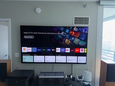 LG C1 77  OLED TV Excellent Condition Only 75 Hours Powered On 
