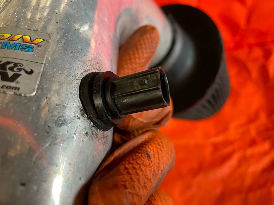 02-06 ACURA RSX - SOLO TIPO S - SISTEMA DE ADMISIÓN DE AIRE K & N TYPHOON - K20A2 K20Z1 Foto 3 de 4